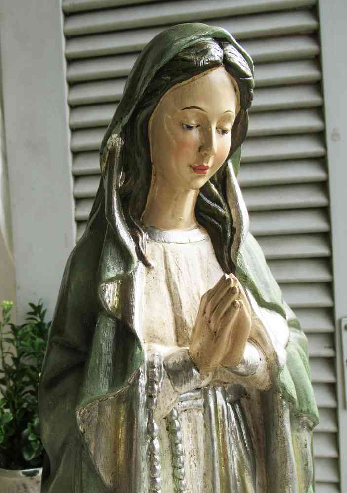 große Madonna Maria-Figur mit Rosenkranz - BLUE COTTAGE shop